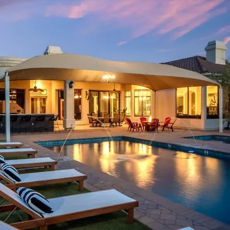 Luxury Mansion, Heated Pool And Spa, Pickleball, Batting Cage, 2 Game Rooms, Speakeasy